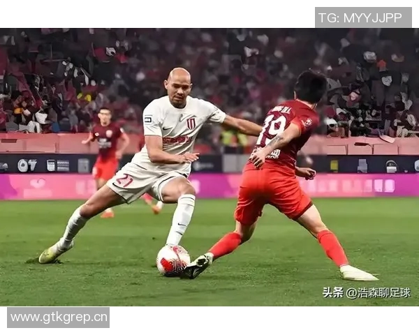 海港队实力欠缺引发关注球迷期待周末联赛表现提升